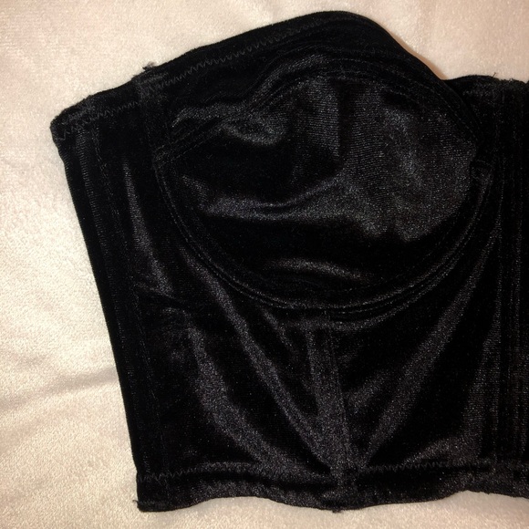 Urban Outfitters Velvet Black Bustier Crop Top - Picture 5 of 6